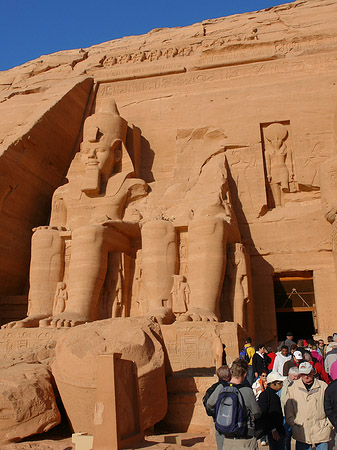 Tempel mit Himmel Fotos